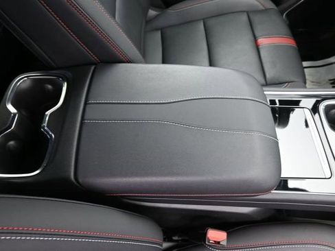 Used 2024 Chevrolet Traverse RS w/ LPO, Floor Liner Package AWD/4WD image 39