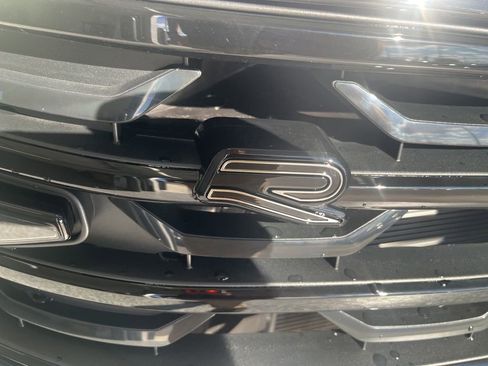 New 2026 Volkswagen Atlas Cross Sport SEL R-Line image 8