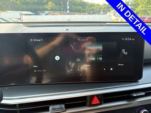 Used 2025 Kia Sorento S FWD image 33