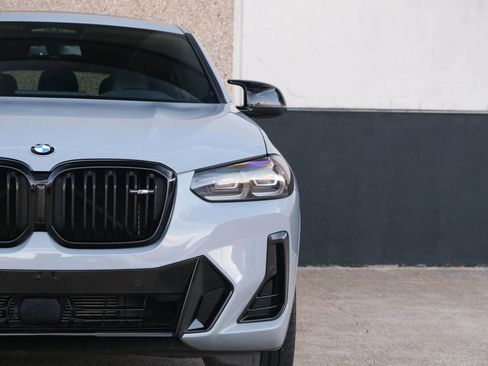 Used 2022 BMW X4 M40i image 3