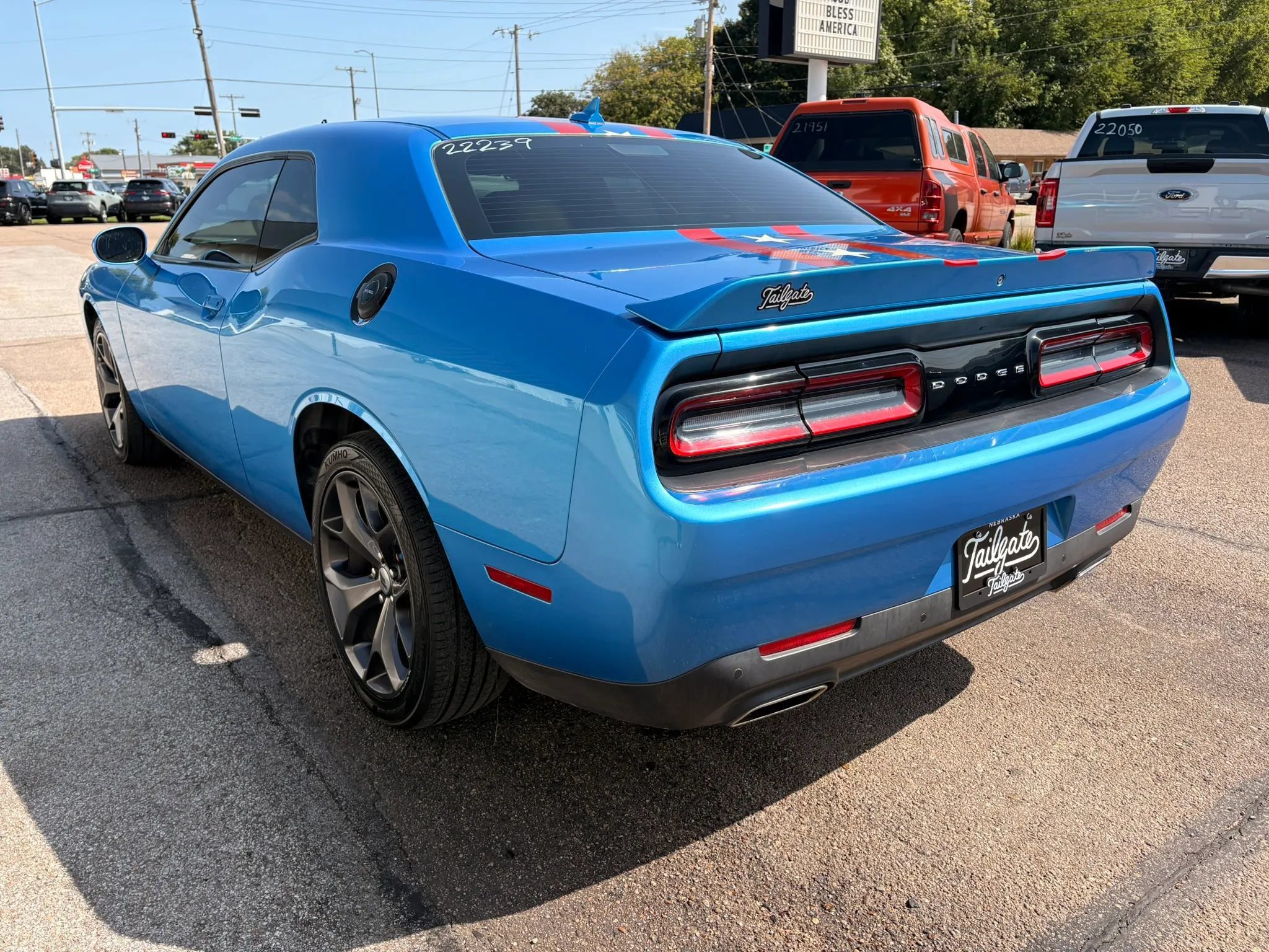 Used 2018 Dodge Challenger SXT Plus RWD image 5