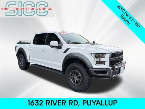 Used 2019 Ford F150 Raptor w/ Equipment Group 802A Luxury image 9