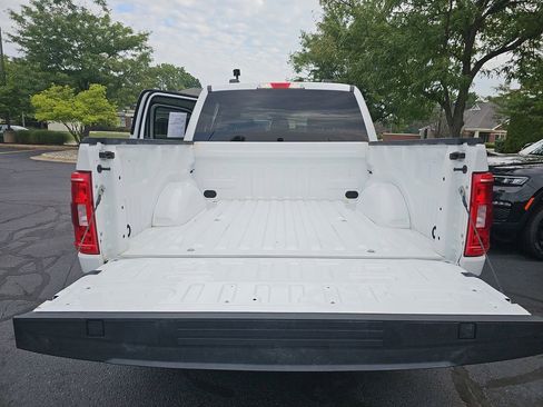 Used 2022 Ford F150 XLT w/ XTR Package image 12