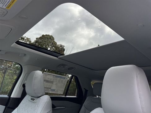 New 2026 Ford Explorer Platinum w/ LUX Leather Package image 14