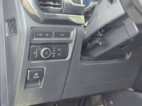 Used 2022 Ford F150 XLT w/ Equipment Group 302A High AWD/4WD image 19