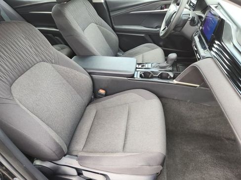 Certified 2025 Toyota Camry LE image 12