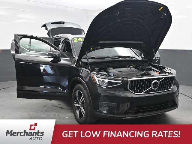 Used 2024 Volvo XC40 B5 Core AWD/4WD image 43