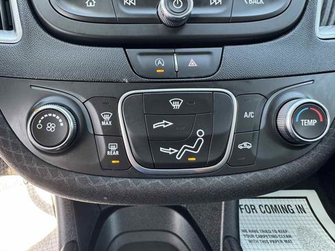 Used 2020 Chevrolet Malibu LS w/ LPO, Convenience Package 2 FWD image 17