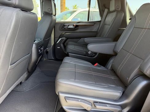 New 2026 Chevrolet Tahoe High Country AWD/4WD image 6
