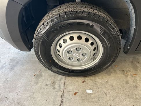 Used 2024 RAM ProMaster 3500 image 12