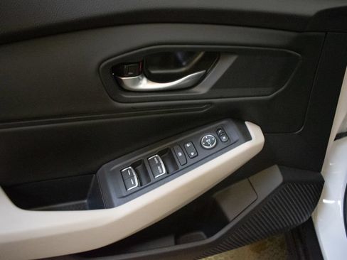 Used 2026 Honda Accord SE image 20