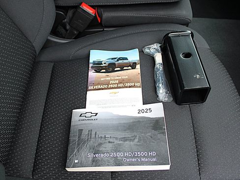 Used 2025 Chevrolet Silverado 2500 W/T w/ WT/CX Safety Package AWD/4WD image 39