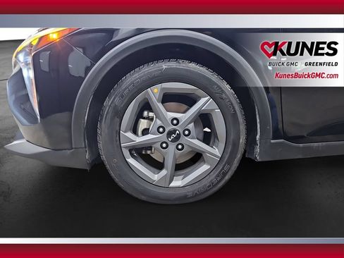 Used 2025 Kia K4 FWD image 13