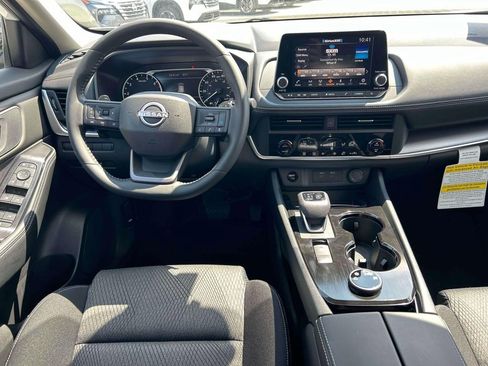 New 2026 Nissan Rogue SV AWD/4WD image 19