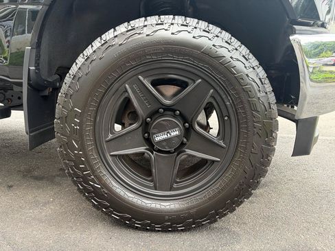 Used 2018 Ford F250 XL w/ Power Equipment Group AWD/4WD image 16