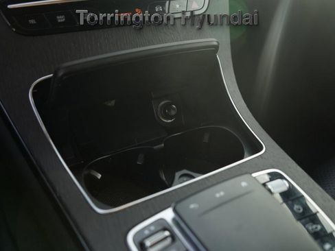 Used 2021 Mercedes-Benz GLC 300 4MATIC image 21