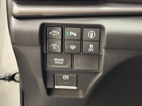 Used 2025 Acura RDX A-Spec image 18