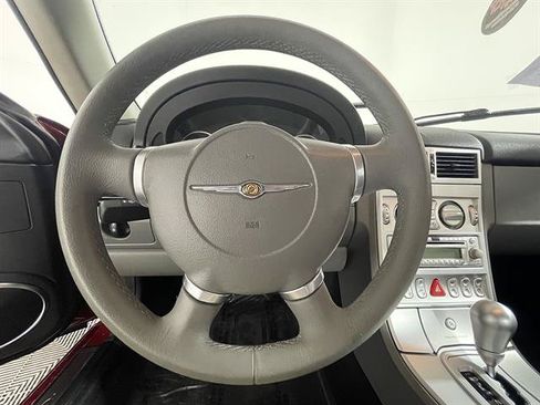 Used 2005 Chrysler Crossfire Limited RWD image 10