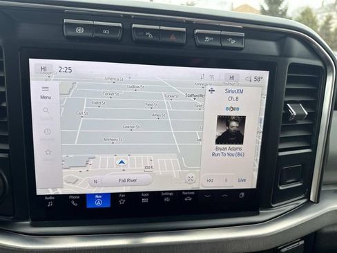 Used 2024 Ford F350 Platinum w/ FX4 Off-Road Package image 31