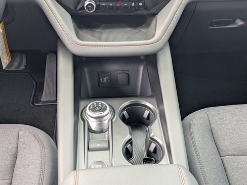 New 2026 Ford Explorer Active RWD image 16