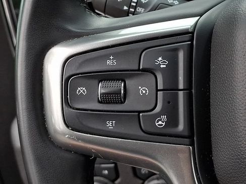 Used 2025 Chevrolet Silverado 1500 LT AWD/4WD image 21