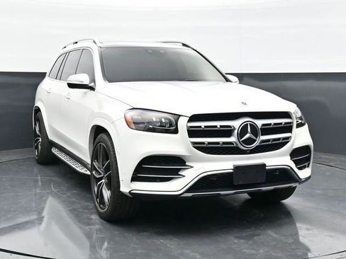 Used 2021 Mercedes-Benz GLS 580 4MATIC image 4