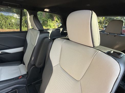 Certified 2025 Lexus TX 350 AWD image 33