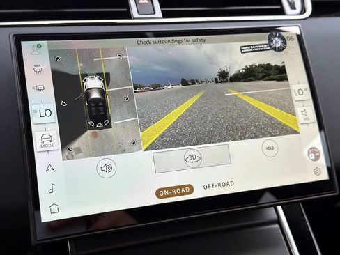 New 2026 Land Rover Range Rover Evoque S AWD/4WD image 23