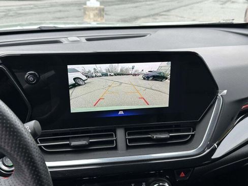 Used 2024 Chevrolet Trax RS w/ Driver Confidence Package image 18