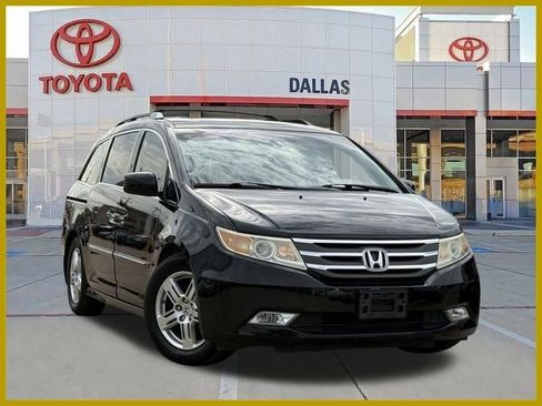 Used 2011 Honda Odyssey Touring image 1