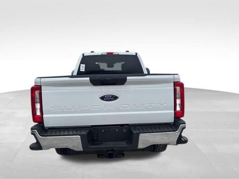 Used 2024 Ford F250 XLT w/ FX4 Off-Road Package image 6