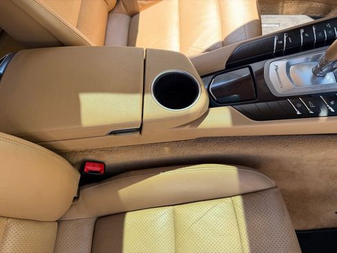 Used 2012 Porsche Panamera image 25