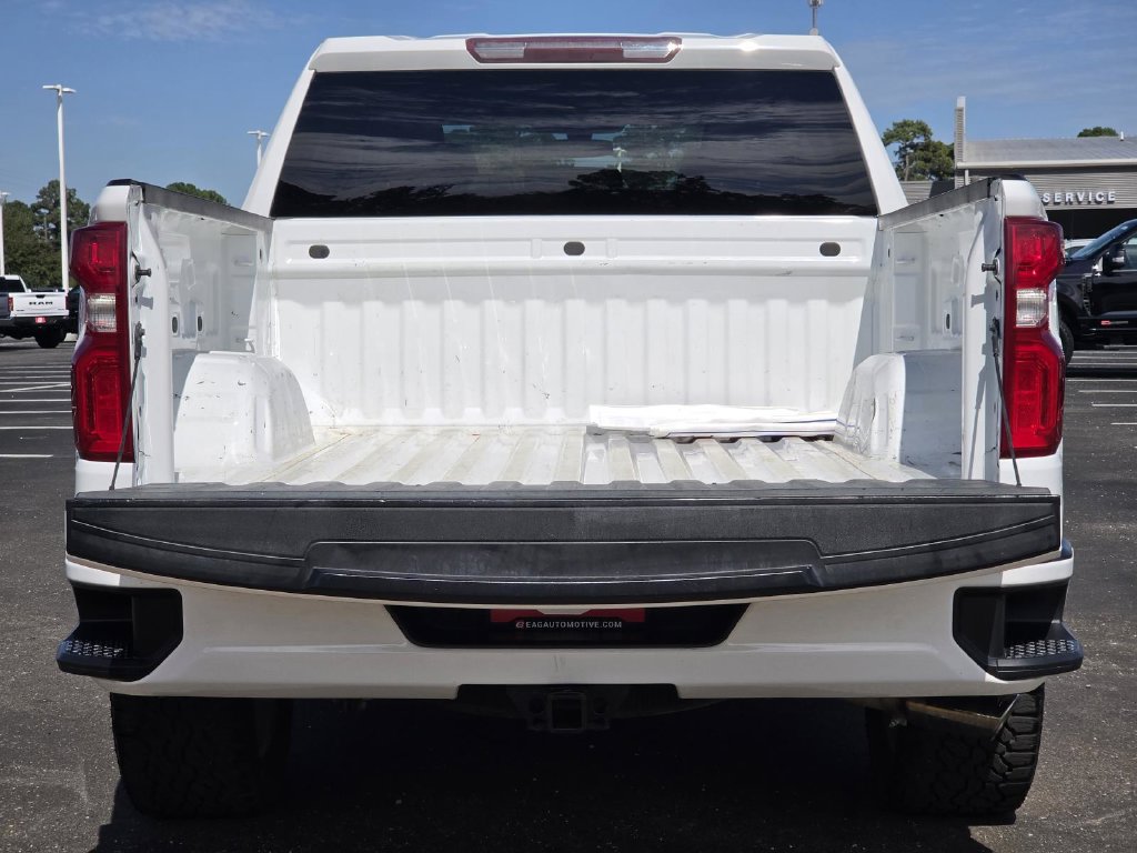 Used 2020 Chevrolet Silverado 1500 Custom w/ Custom Value Package RWD image 35