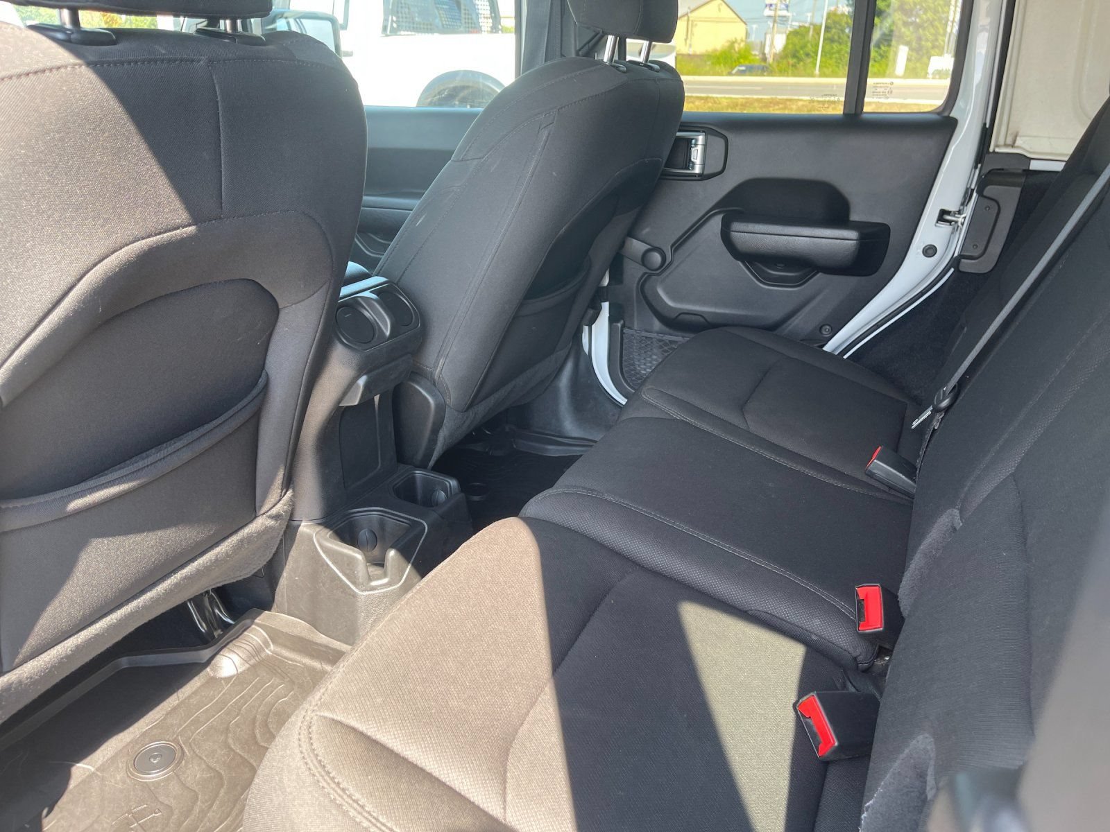 Used 2023 Jeep Wrangler Unlimited Sport AWD/4WD image 13