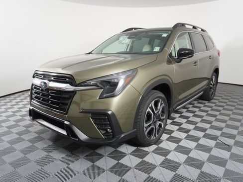 New 2026 Subaru Ascent Limited image 3