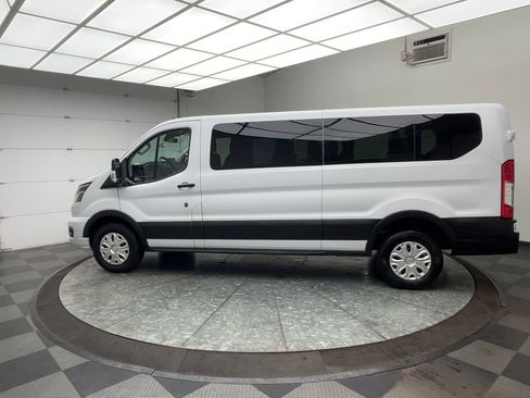 Used 2023 Ford Transit 350 XLT image 33