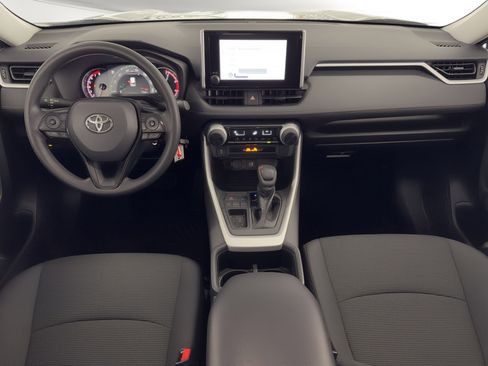 Used 2023 Toyota RAV4 LE image 19