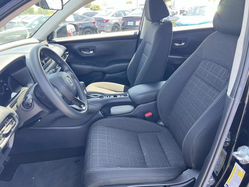 Certified 2024 Honda HR-V LX image 18