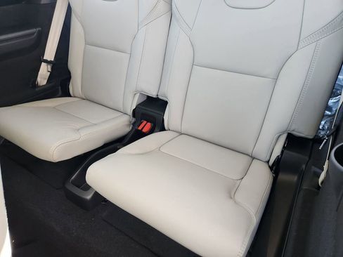 New 2026 Volvo XC90 T8 Ultra w/ Protection Package Premier image 18