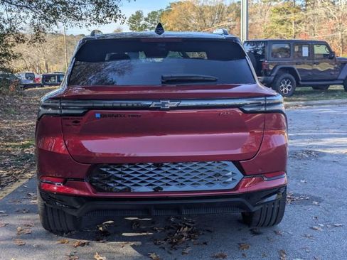 New 2026 Chevrolet Equinox EV RS image 3