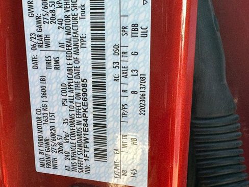 Certified 2023 Ford F150 Lariat w/ Equipment Group 502A High image 27