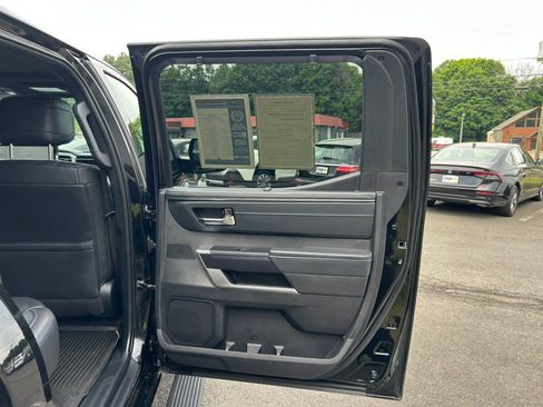 Used 2022 Toyota Tundra Platinum w/ Advanced Package AWD/4WD image 22