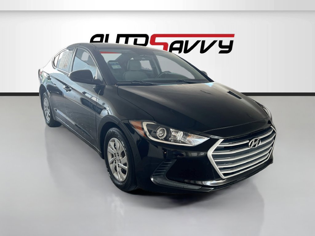 Used 2018 Hyundai Elantra SE w/ Cargo Package FWD image 1
