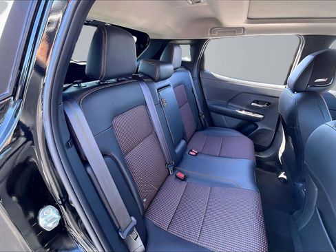 New 2026 Nissan Kicks SR FWD image 10
