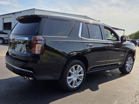 Used 2022 Chevrolet Tahoe High Country AWD/4WD image 5