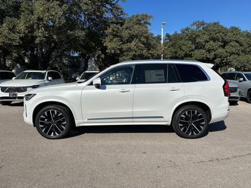 New 2026 Volvo XC90 B6 Ultra image 3