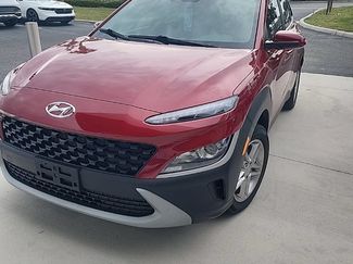 Used 2023 Hyundai Kona SE w/ Cargo Package AWD/4WD video 1