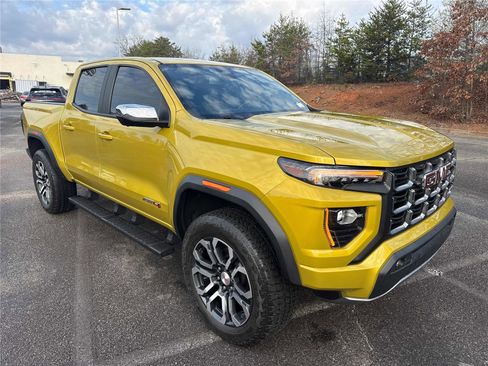 Used 2024 GMC Canyon AT4 w/ Technology Package image 3