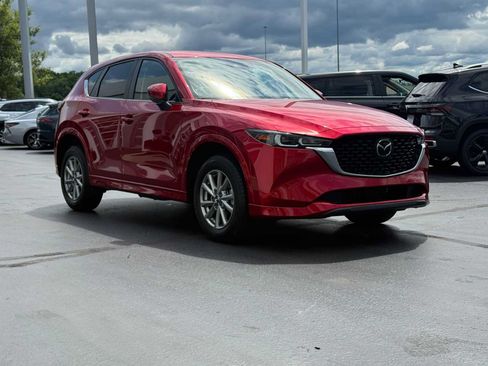 Certified 2025 MAZDA CX-5 AWD 2.5 S w/ Preferred Package image 3