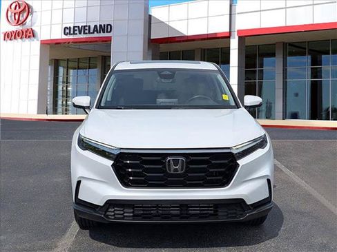 Used 2024 Honda CR-V EX image 3